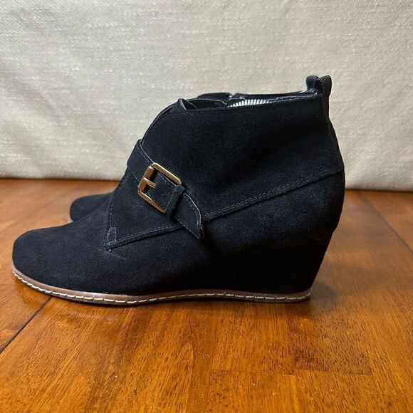Franco Sarto Black Suede Leather Booties Side Zippers Wedge Ankle Boots Size 9.5 - Picture 1 of 12